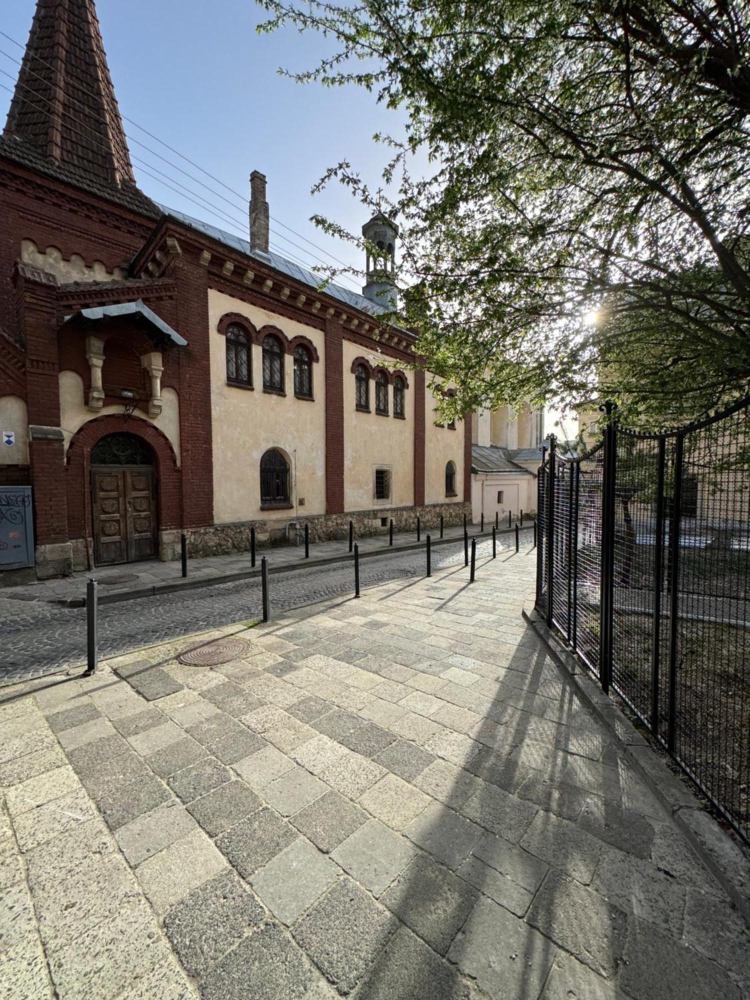 Kvartyra Mansarda Lviv Exterior photo