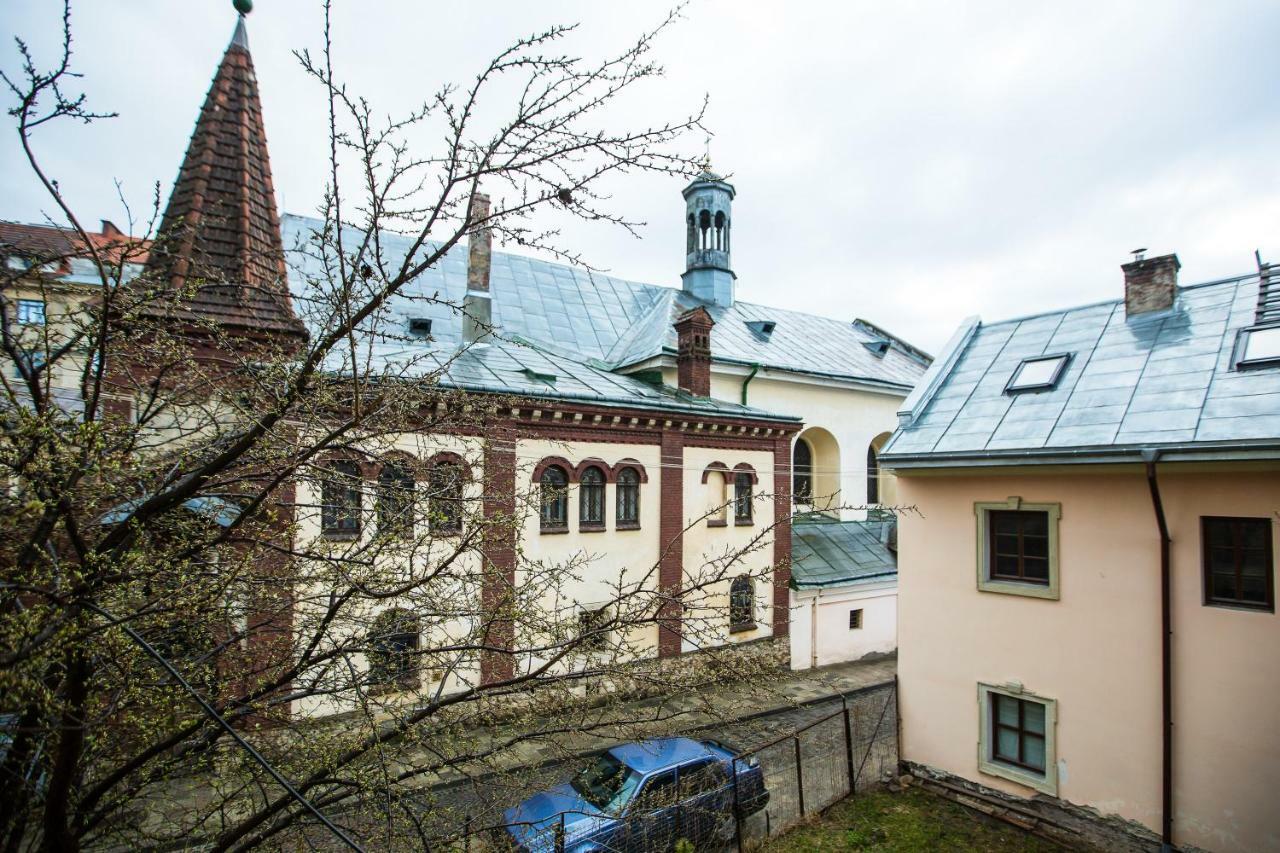 Kvartyra Mansarda Lviv Exterior photo